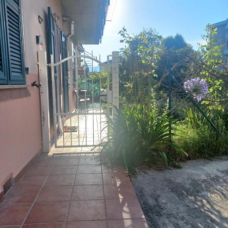 La Casa Di Ulivi Villa Piano di Follo Eksteriør billede
